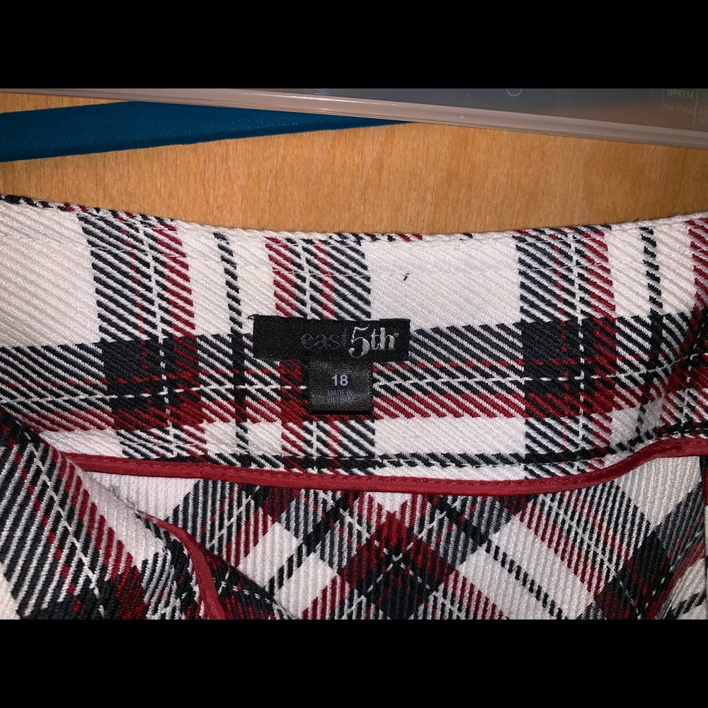 Skirt - Picture 3 of 3